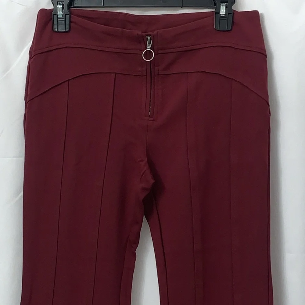 Women’s Free People Burgundy Flare Pants Size 2 EUC‎
